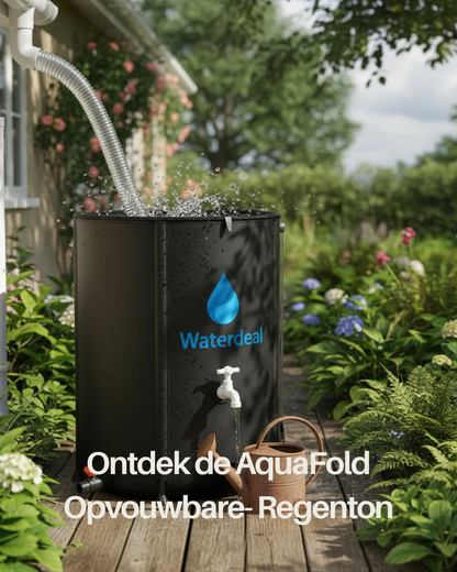 Regenwateropvang met AquaFold ton naast tuinhuis – duurzaam en herbruikbaar